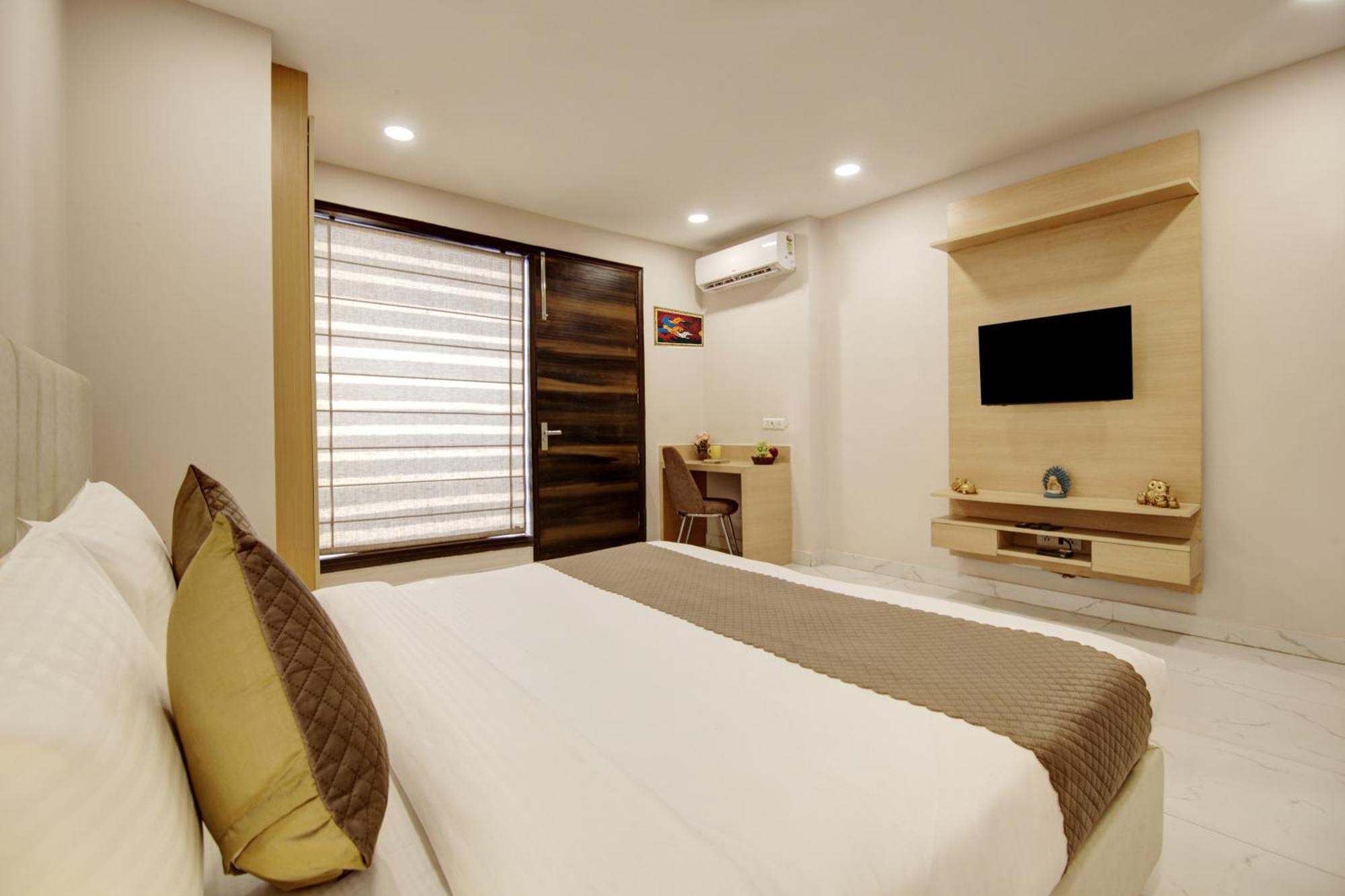 Limewood Stay - Fortis Hospital Gurgaon Exterior photo