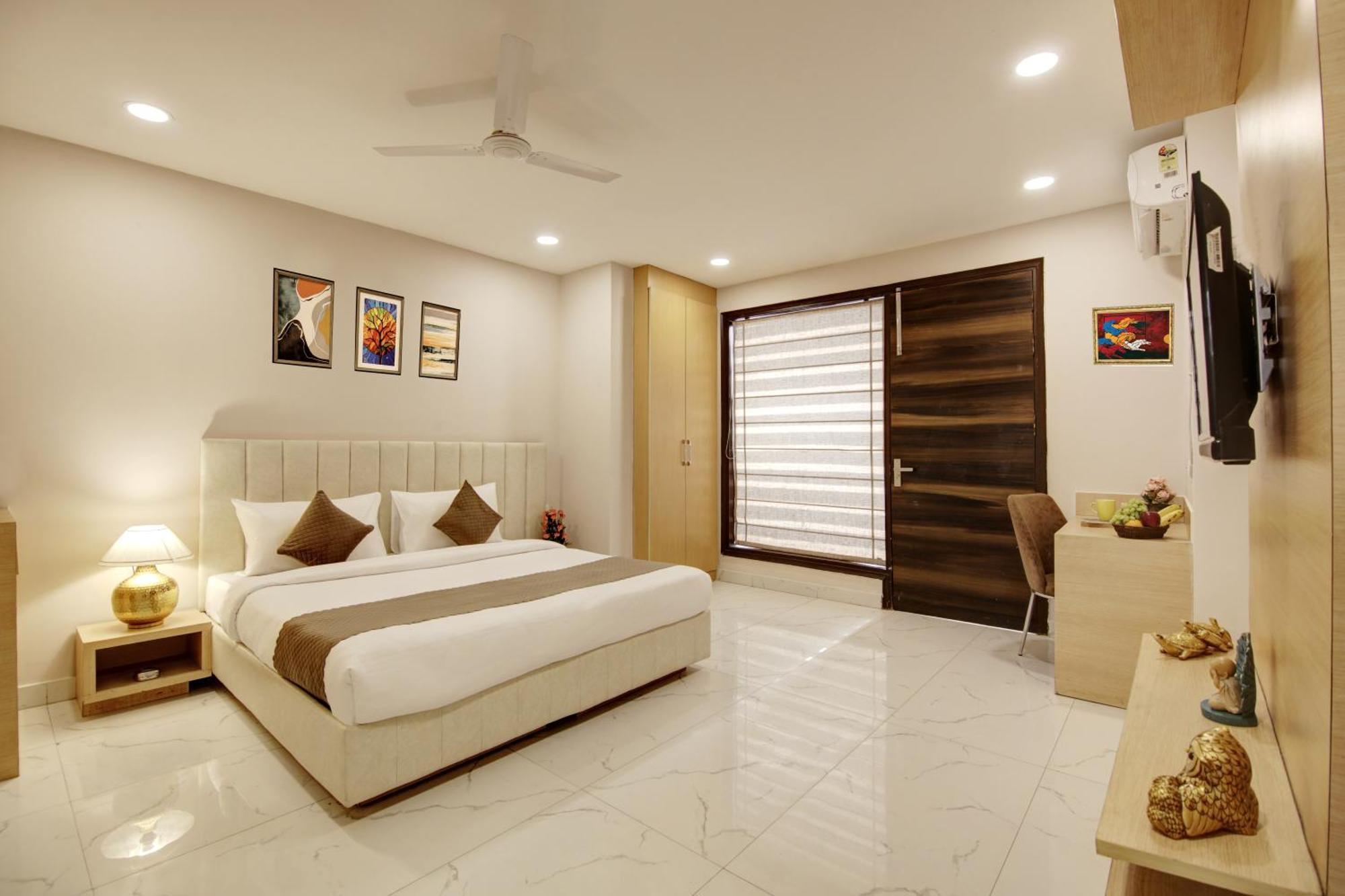 Limewood Stay - Fortis Hospital Gurgaon Exterior photo